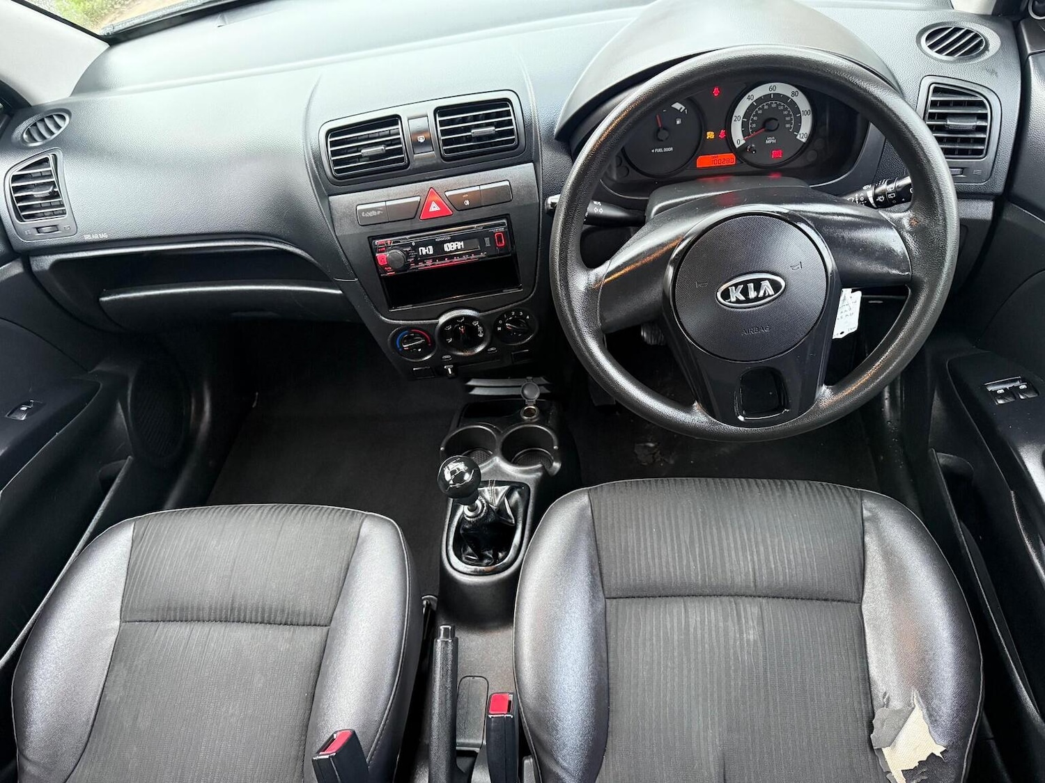 Used Kia Picanto 2010 for sale - 76974421: Photo 28