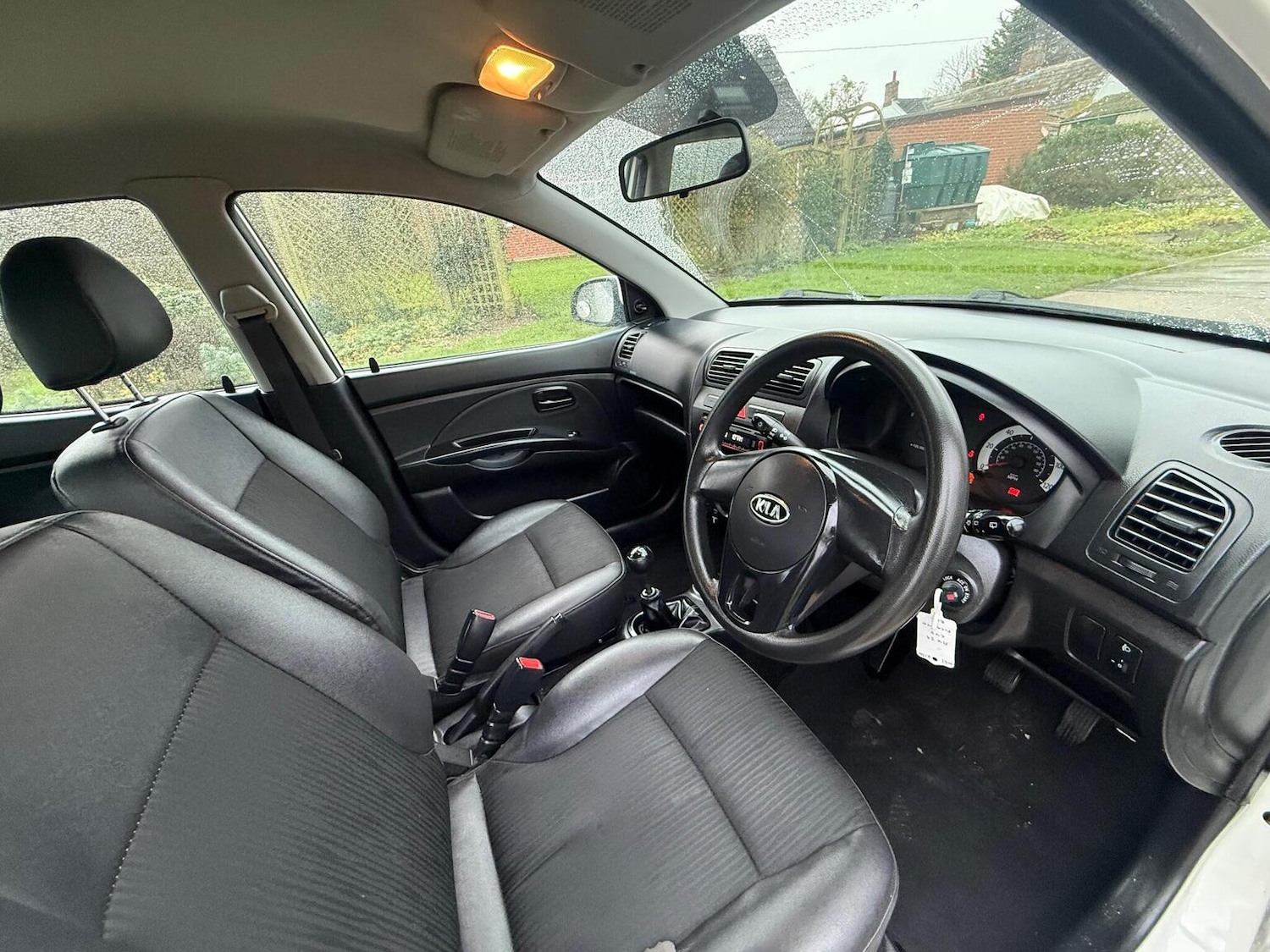 Used Kia Picanto 2010 for sale - 76974421: Photo 30