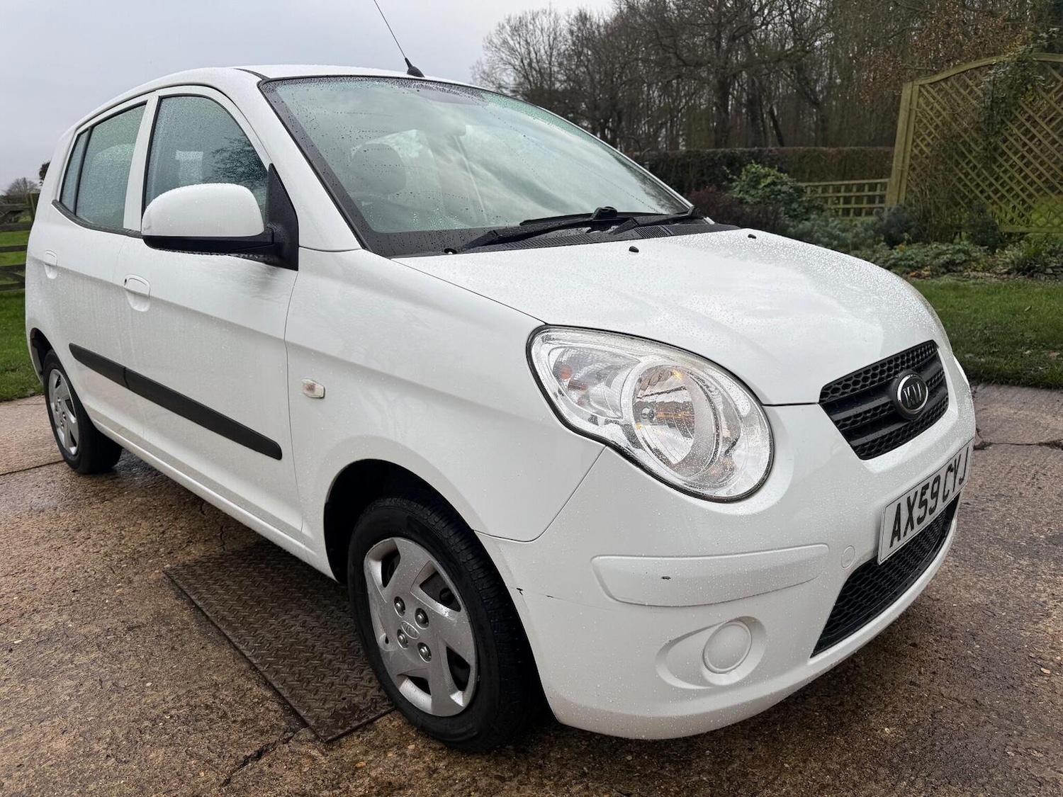 Used Kia Picanto 2010 for sale - 76974421: Photo 5