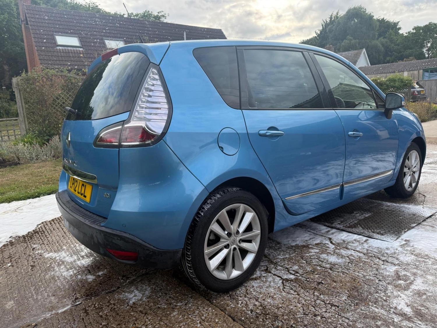 Vehicle 22