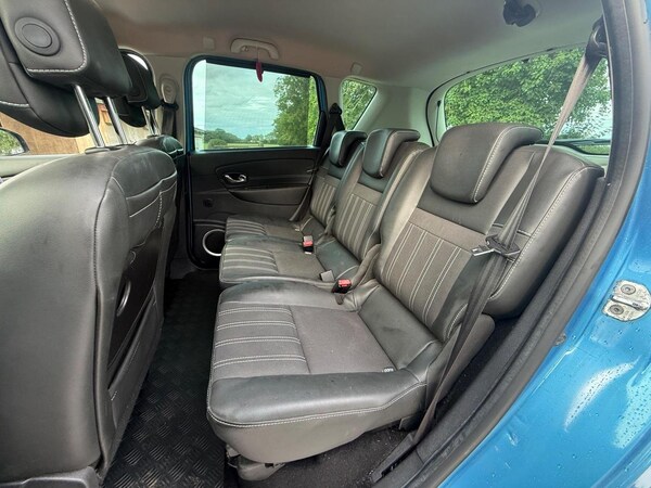 Used Renault Scenic 2012 for sale - 75173394: Photo 30