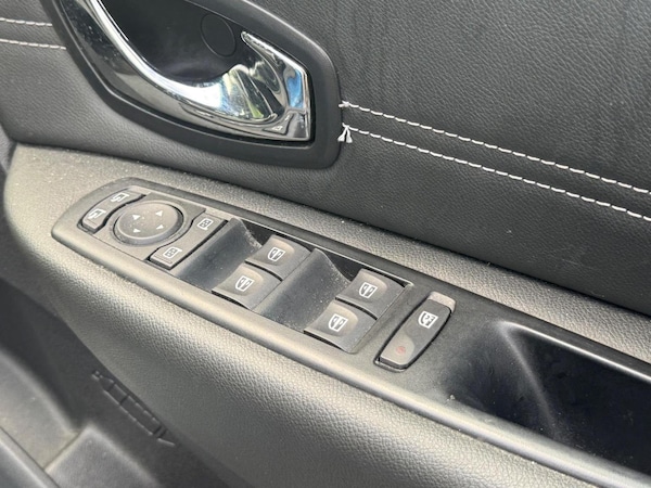 Used Renault Scenic 2012 for sale - 75173394: Photo 34