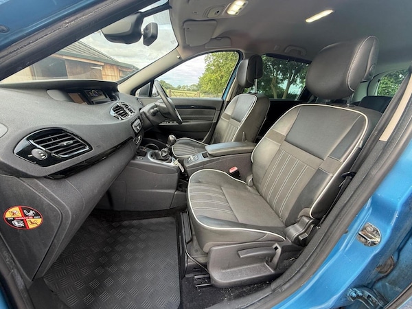 Used Renault Scenic 2012 for sale - 75173394: Photo 46