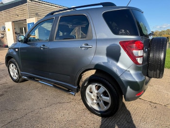 Used Daihatsu Terios 2008 for sale - 76444435: Photo