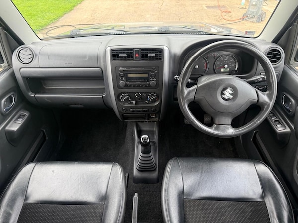 Used Suzuki Jimny 2007 for sale - 76262981: Photo 35