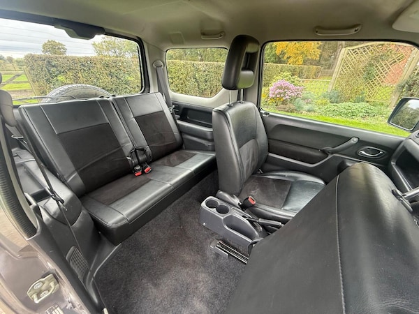 Used Suzuki Jimny 2007 for sale - 76262981: Photo 39