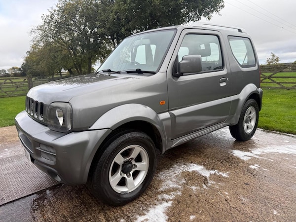 Used Suzuki Jimny 2007 for sale - 76262981: Photo 8