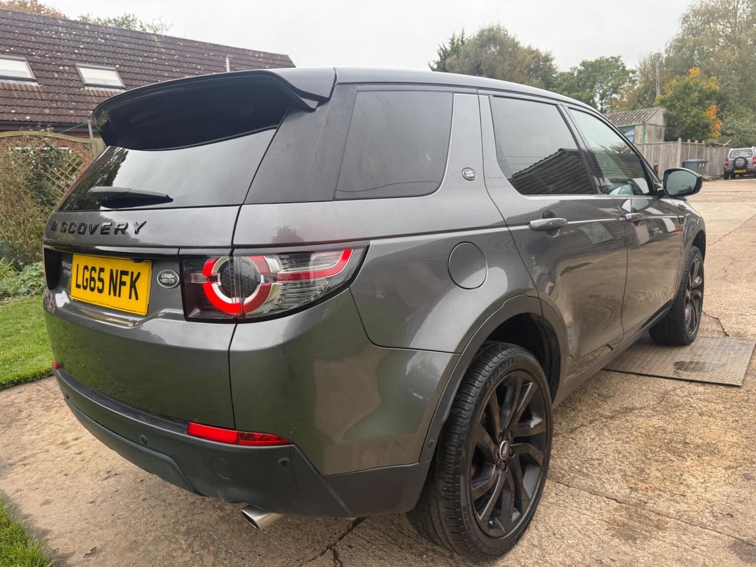 Used Land Rover Discovery Sport 2015 for sale - 76273336: Photo 28
