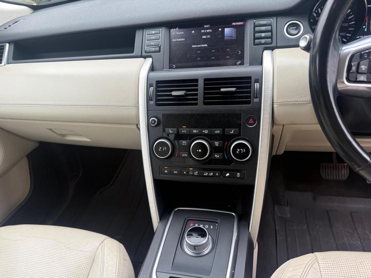 Used Land Rover Discovery Sport 2015 for sale - 76273336: Photo 34