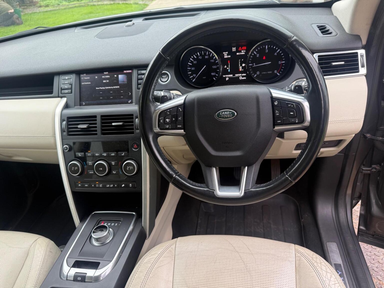 Used Land Rover Discovery Sport 2015 for sale - 76273336: Photo 66