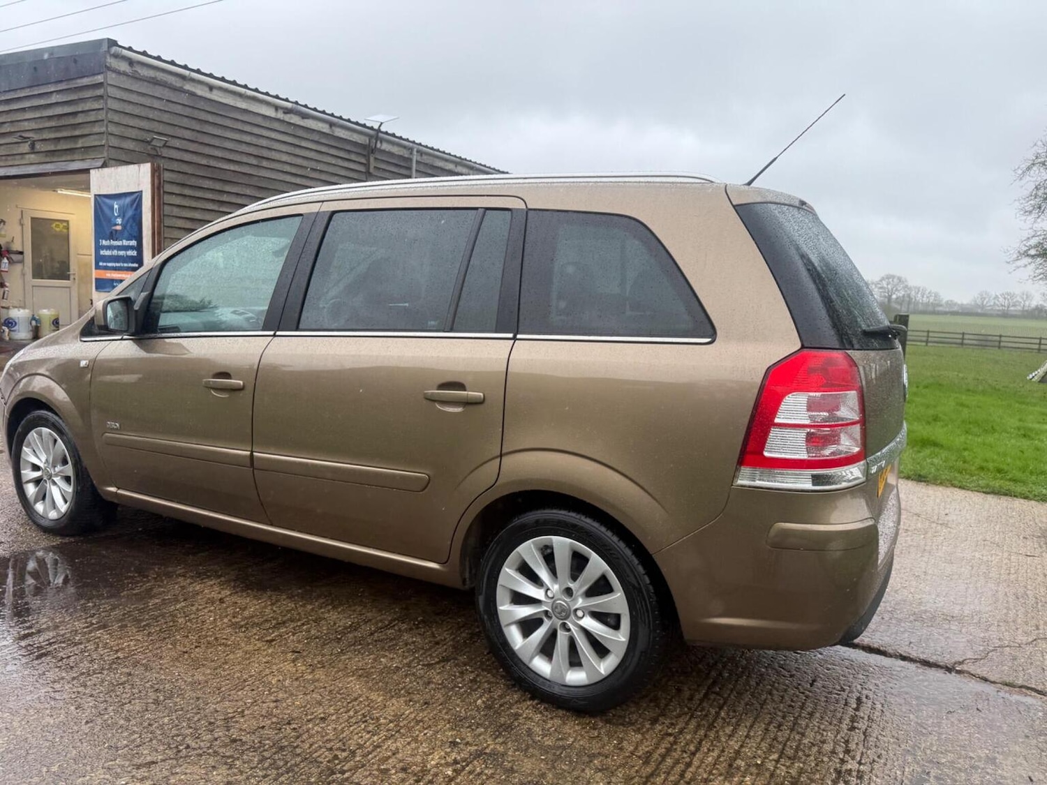Used Vauxhall Zafira 2013 for sale - 77482276: Photo 11