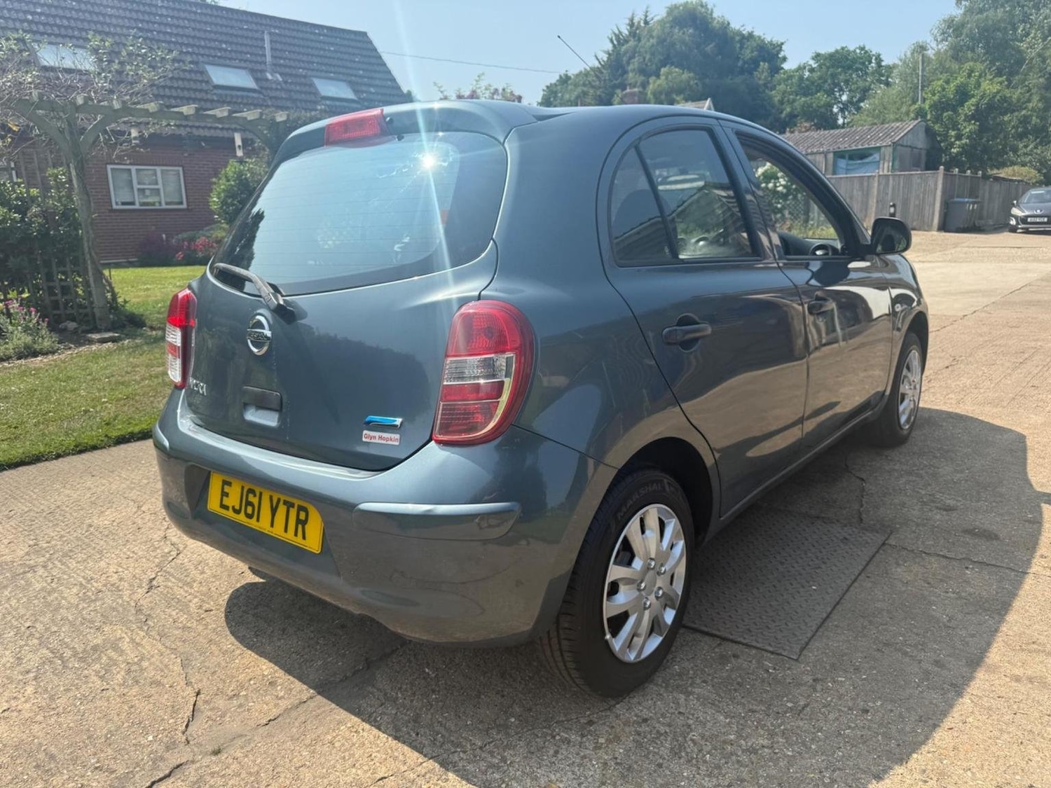 Vehicle 19