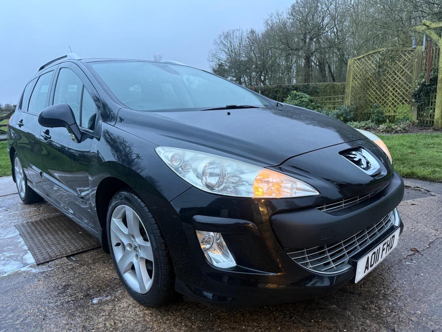 Used Peugeot 308 2011 for sale - 77398364: Photo 1