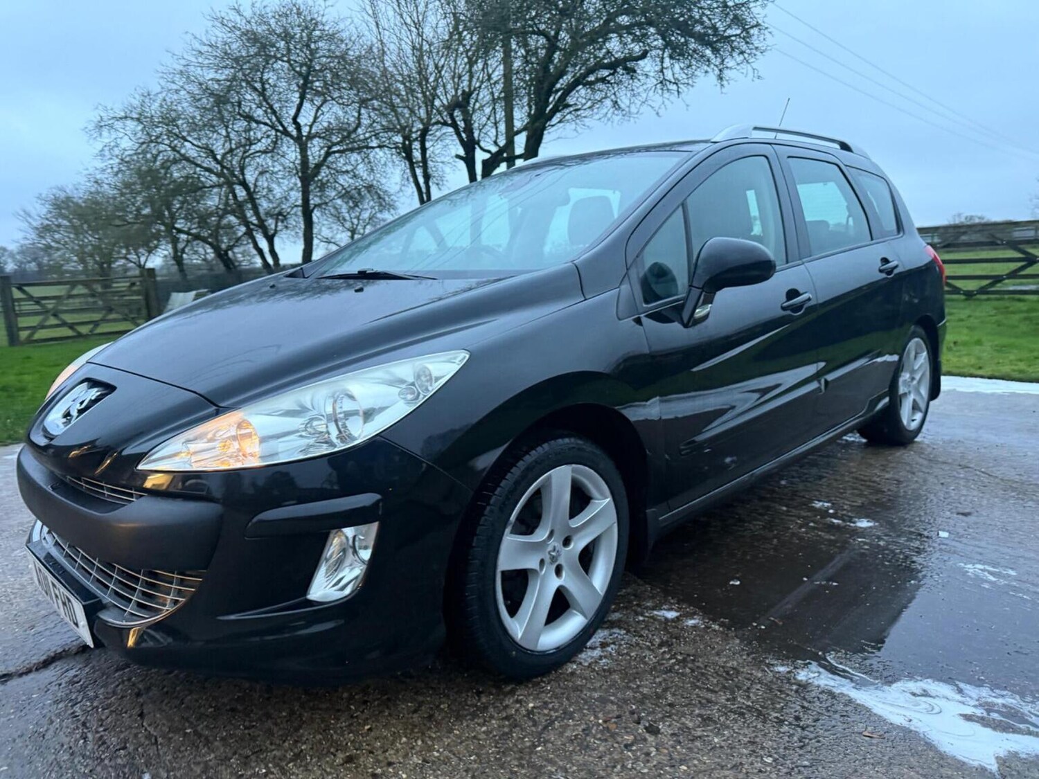 Used Peugeot 308 2011 for sale - 77398364: Photo 10