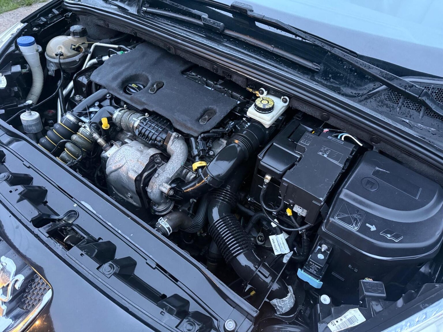 Used Peugeot 308 2011 for sale - 77398364: Photo 31