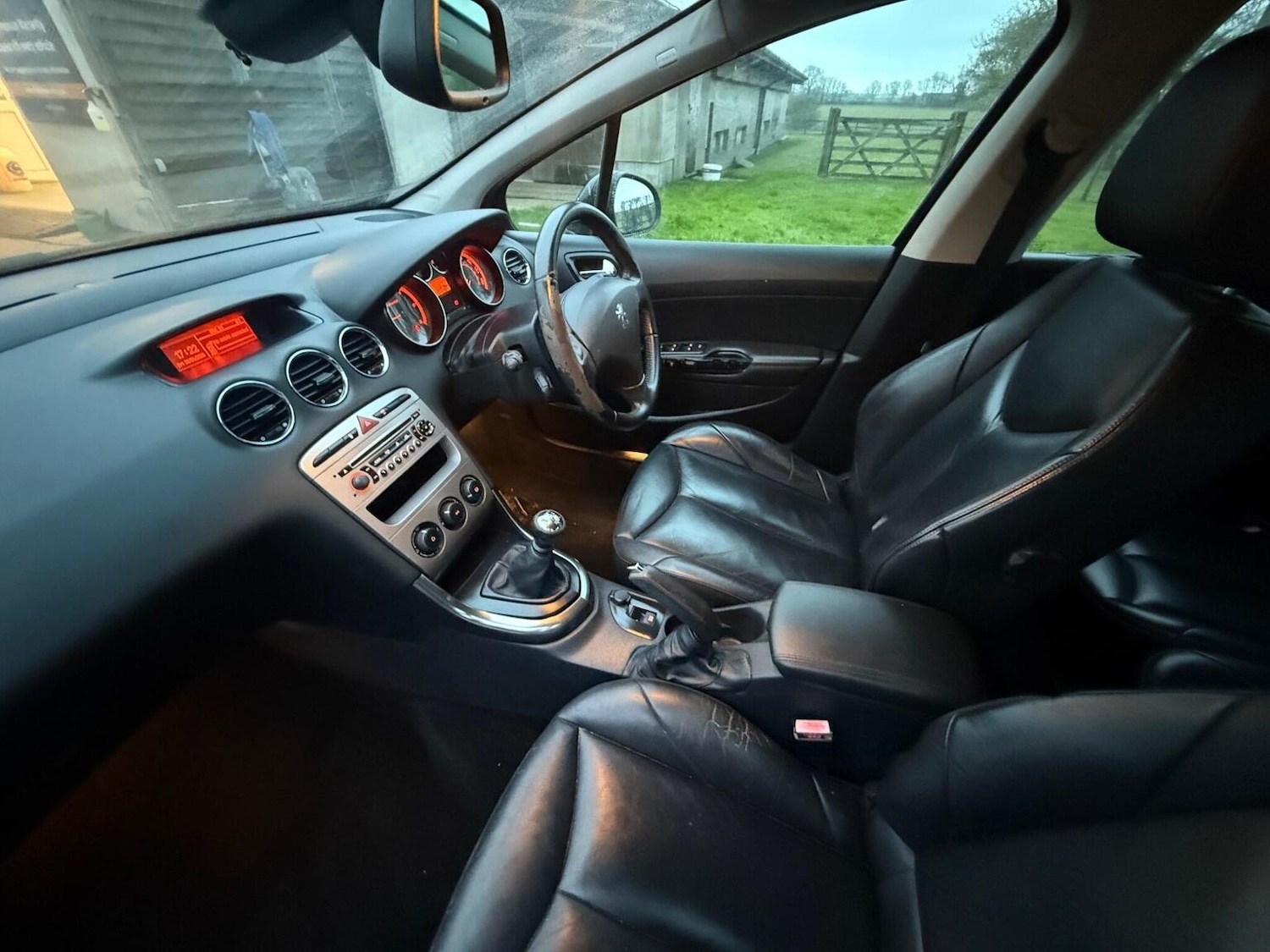 Used Peugeot 308 2011 for sale - 77398364: Photo 42