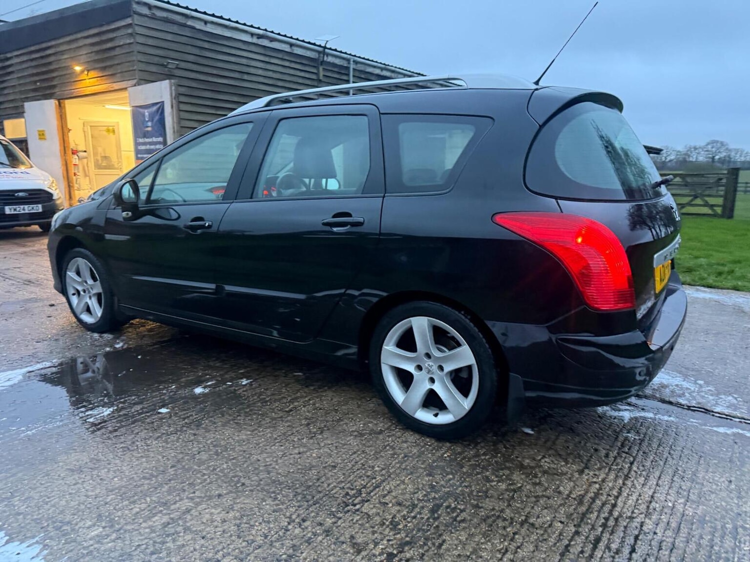 Used Peugeot 308 2011 for sale - 77398364: Photo 44