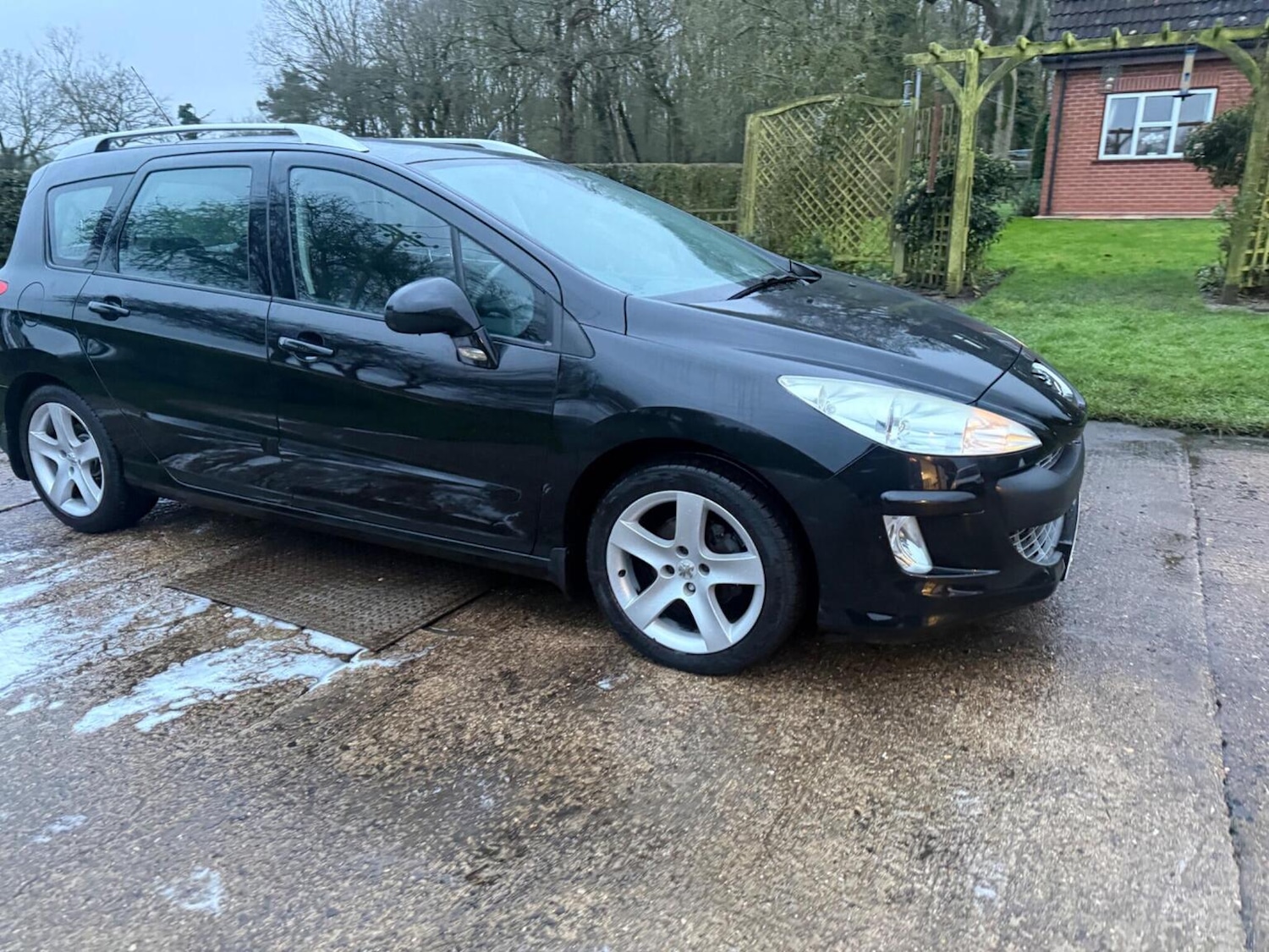 Used Peugeot 308 2011 for sale - 77398364: Photo 7