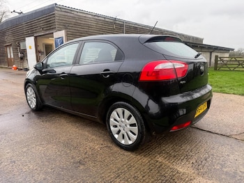 Used Kia Rio 2014 for sale - 77478032: Photo