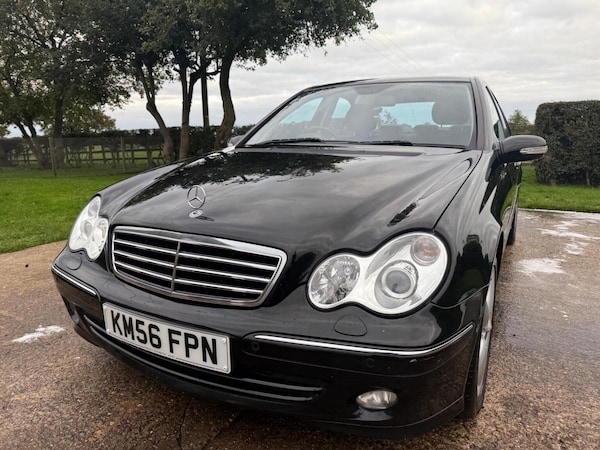 Used Mercedes-Benz C-Class 2006 for sale - 76231647: Photo 10
