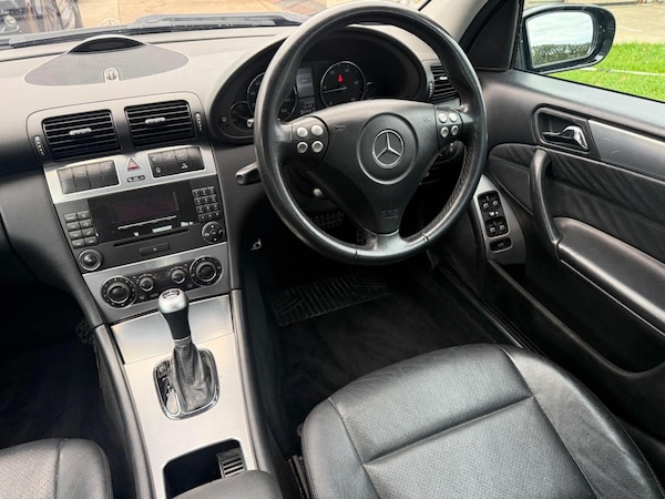 Used Mercedes-Benz C-Class 2006 for sale - 76231647: Photo 33