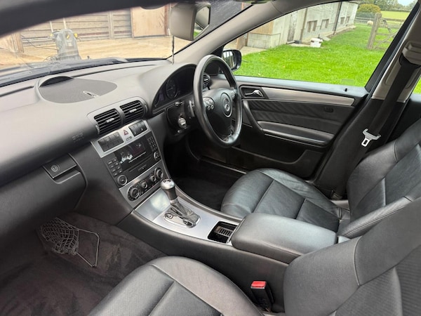 Used Mercedes-Benz C-Class 2006 for sale - 76231647: Photo 64