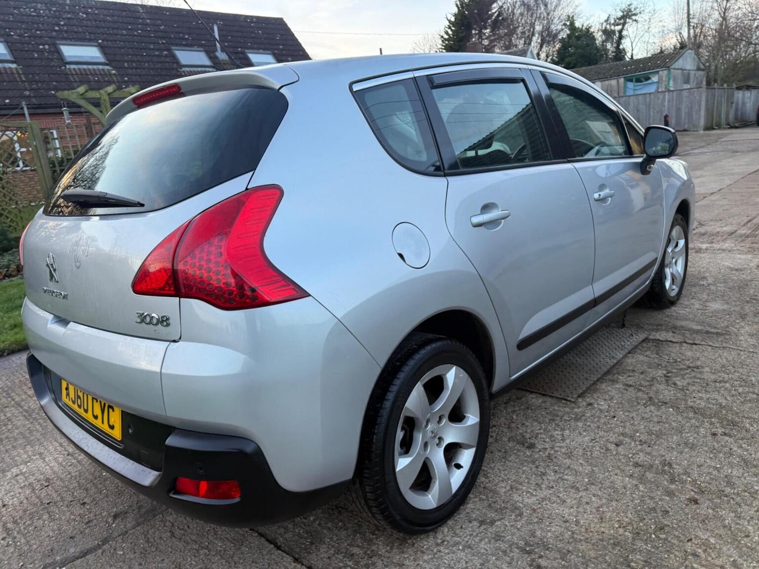 Used Peugeot 3008 2010 for sale - 77314103: Photo 28