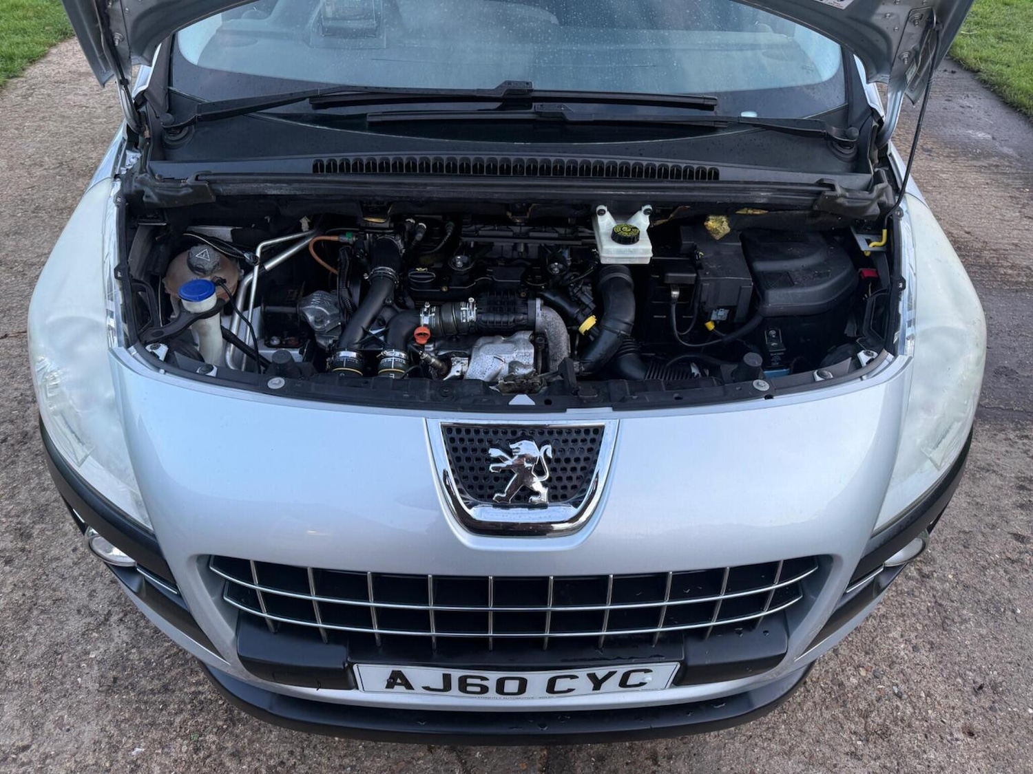 Used Peugeot 3008 2010 for sale - 77314103: Photo 34