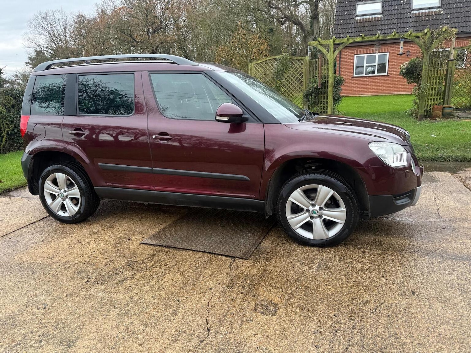 Used Skoda Yeti 2012 for sale - 76884798: Photo 24