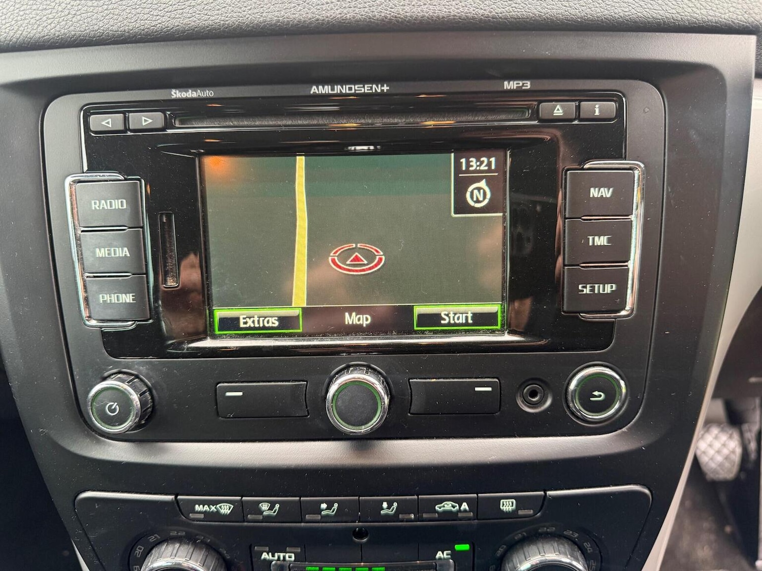 Used Skoda Yeti 2012 for sale - 76884798: Photo 45