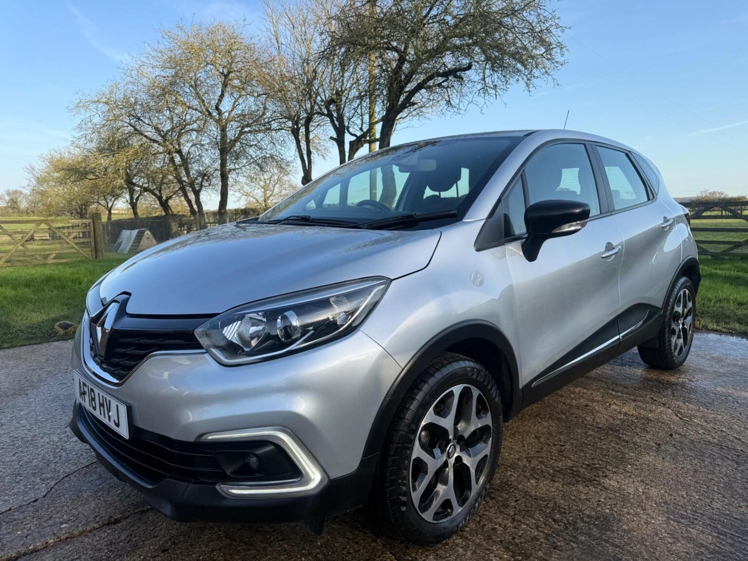 Used Renault Captur 2018 for sale - 77668481: Photo 10