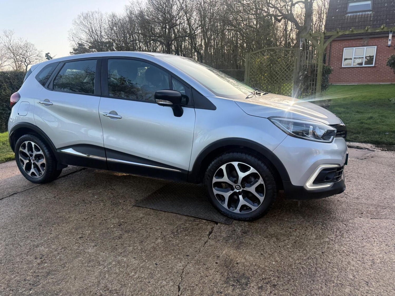 Used Renault Captur 2018 for sale - 77668481: Photo 24