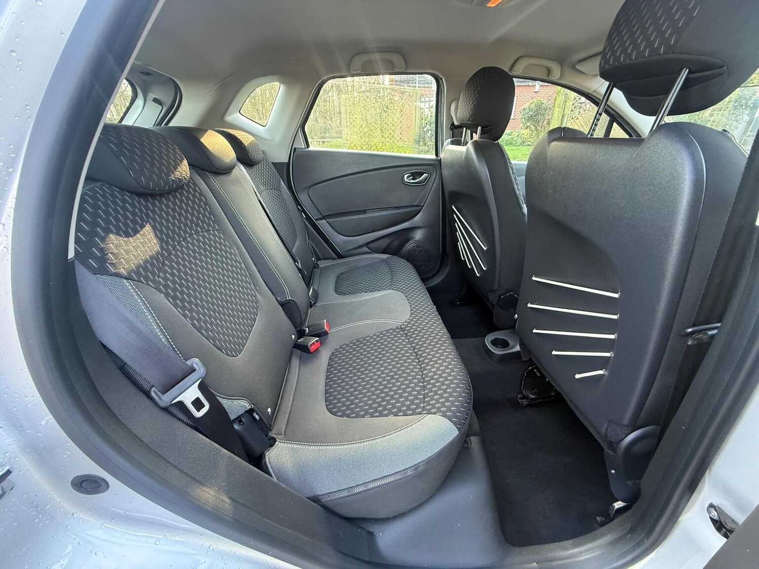 Used Renault Captur 2018 for sale - 77668481: Photo 32