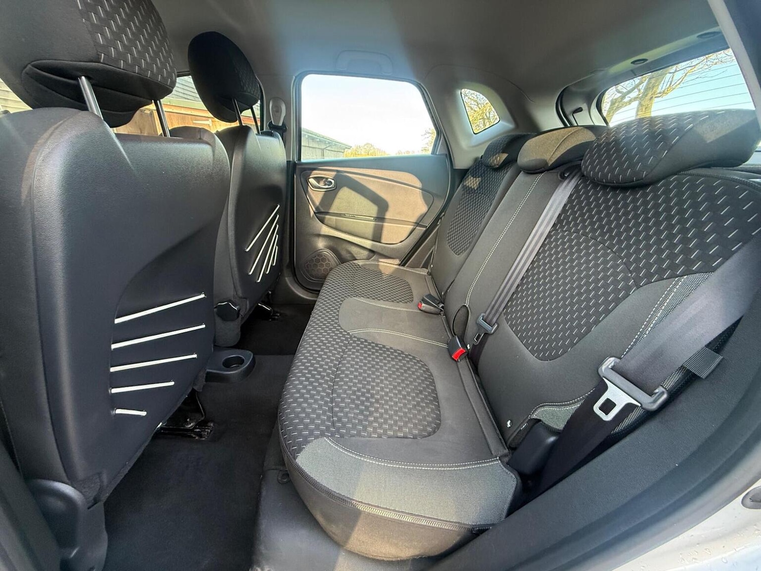 Used Renault Captur 2018 for sale - 77668481: Photo 33