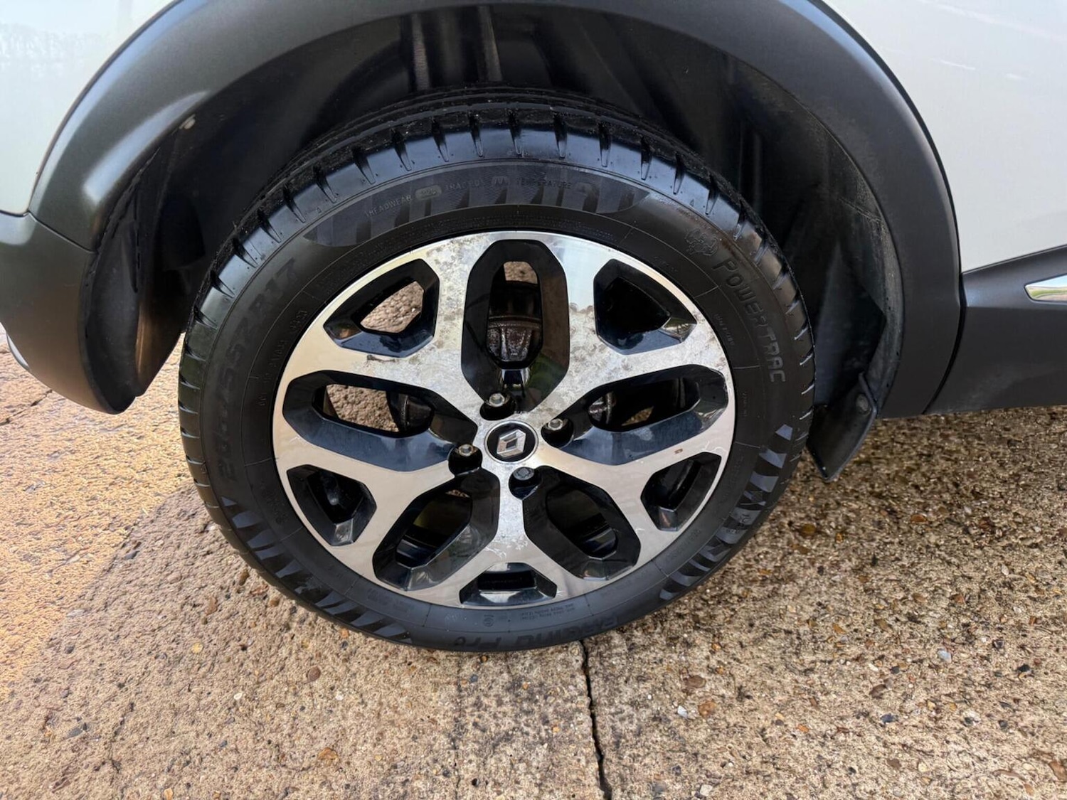 Used Renault Captur 2018 for sale - 77668481: Photo 46