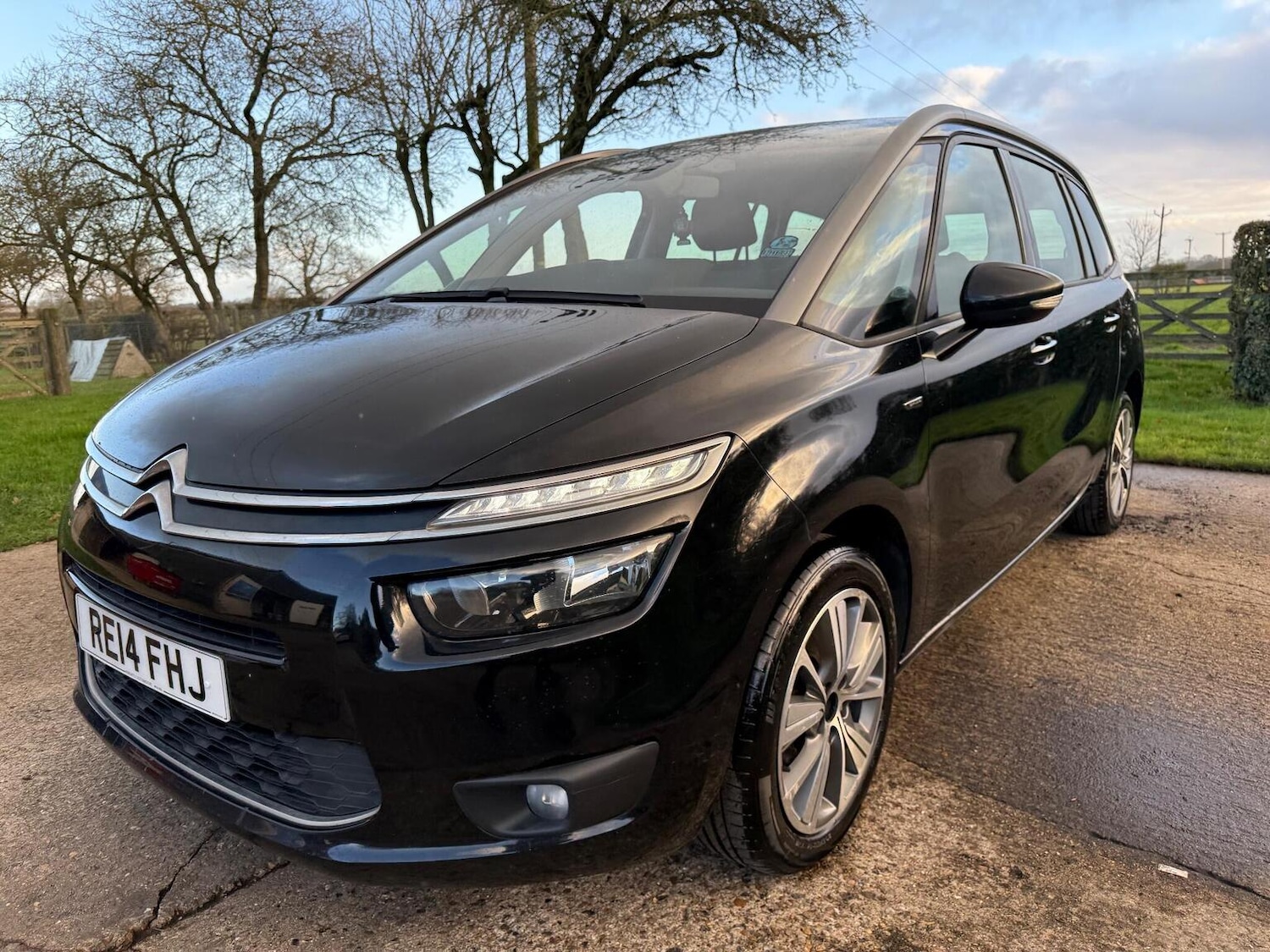 Used Citroen C4 Grand Picasso 2014 for sale - 77077116: Photo 8