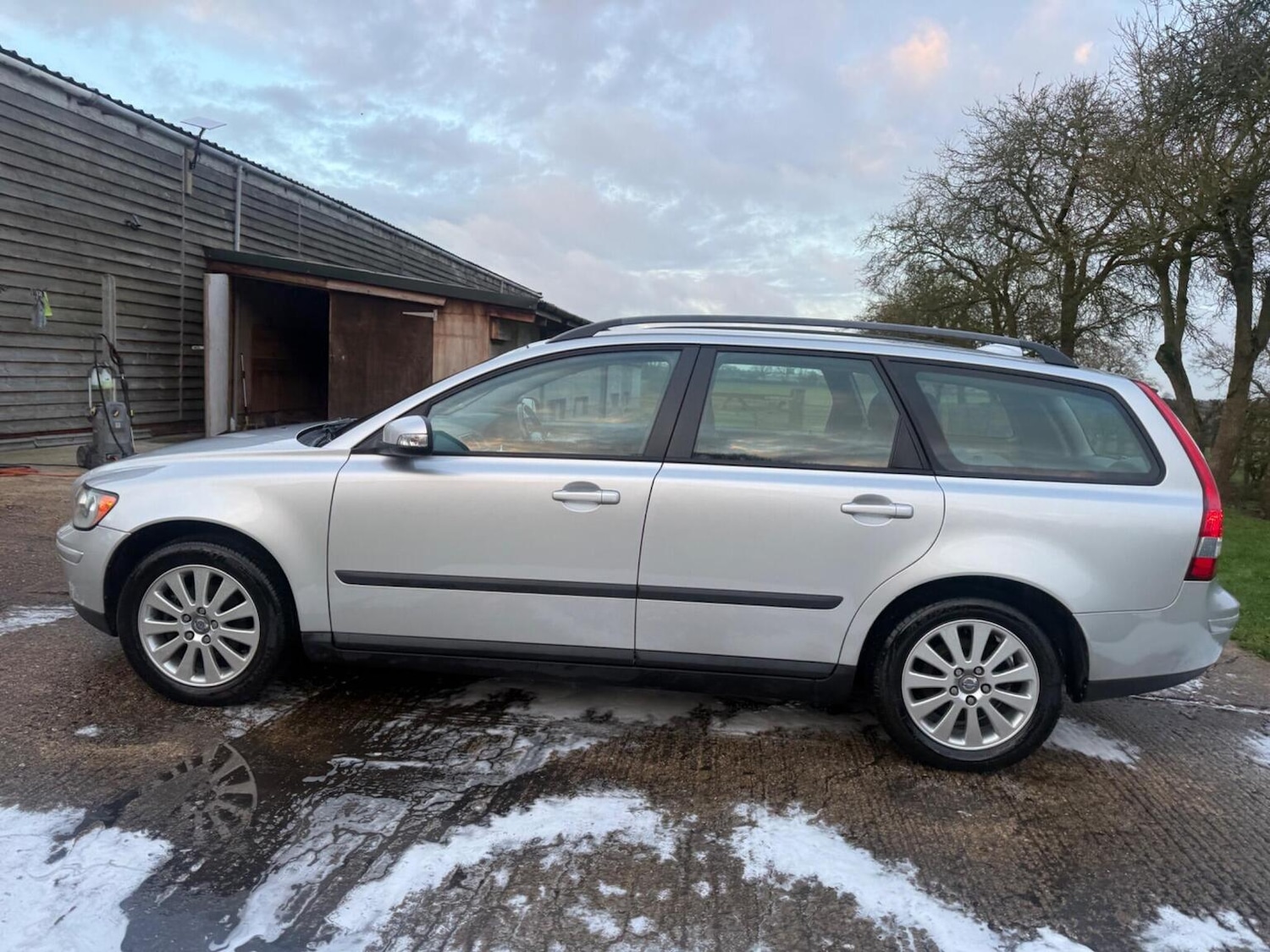 Used Volvo V50 2007 for sale - 77453333: Photo 15