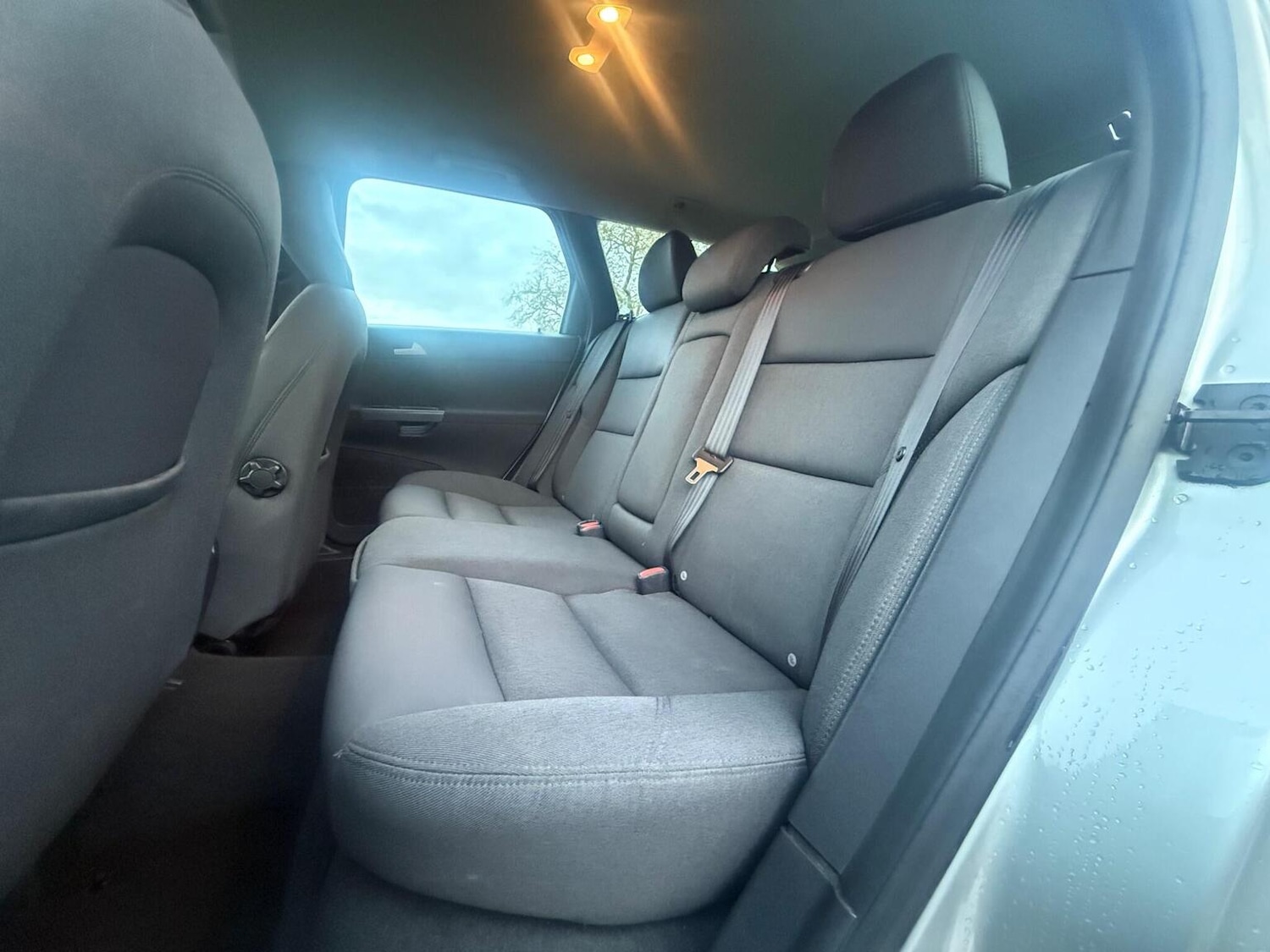 Used Volvo V50 2007 for sale - 77453333: Photo 31