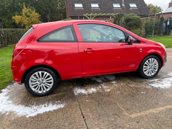 Used Vauxhall Corsa 2011 for sale - 76263020: Photo 20