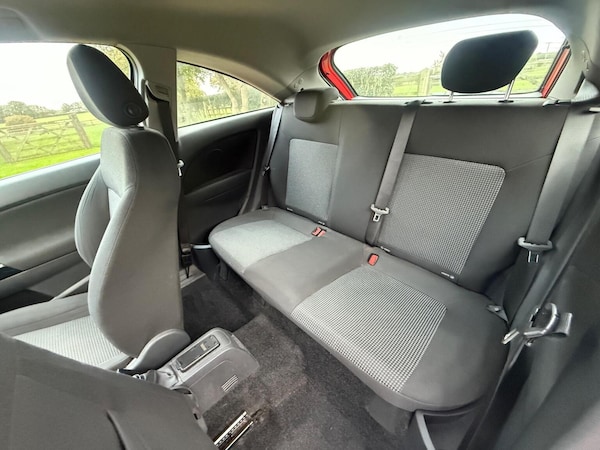 Used Vauxhall Corsa 2011 for sale - 76263020: Photo 28
