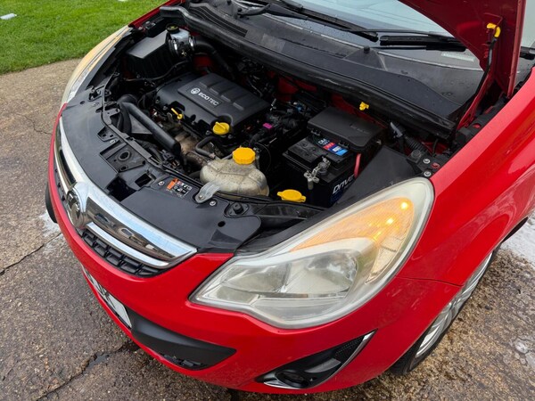 Used Vauxhall Corsa 2011 for sale - 76263020: Photo 33