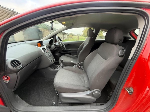 Used Vauxhall Corsa 2011 for sale - 76263020: Photo 44