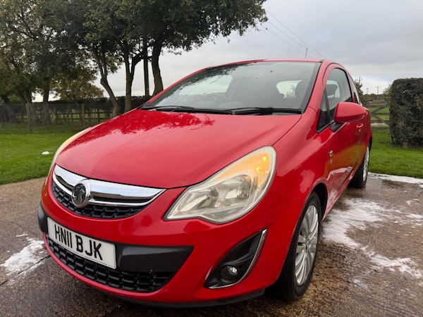 Used Vauxhall Corsa 2011 for sale - 76263020: Photo 4