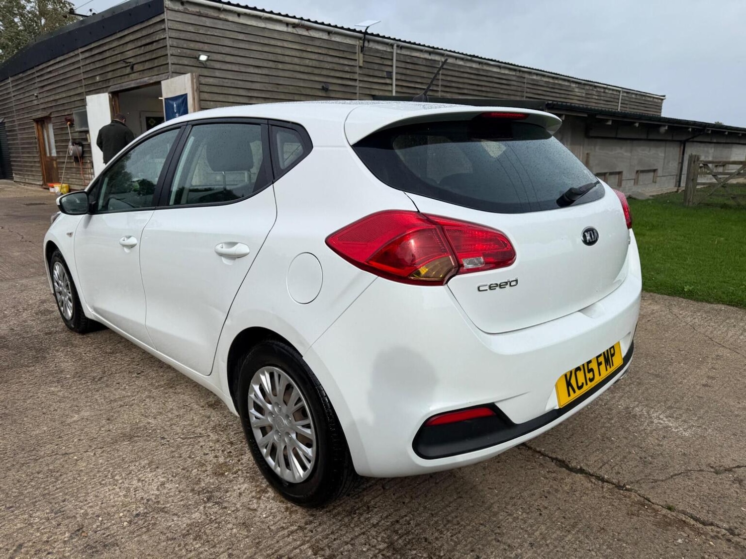 Used Kia Ceed 2015 for sale - 76177069: Photo 10