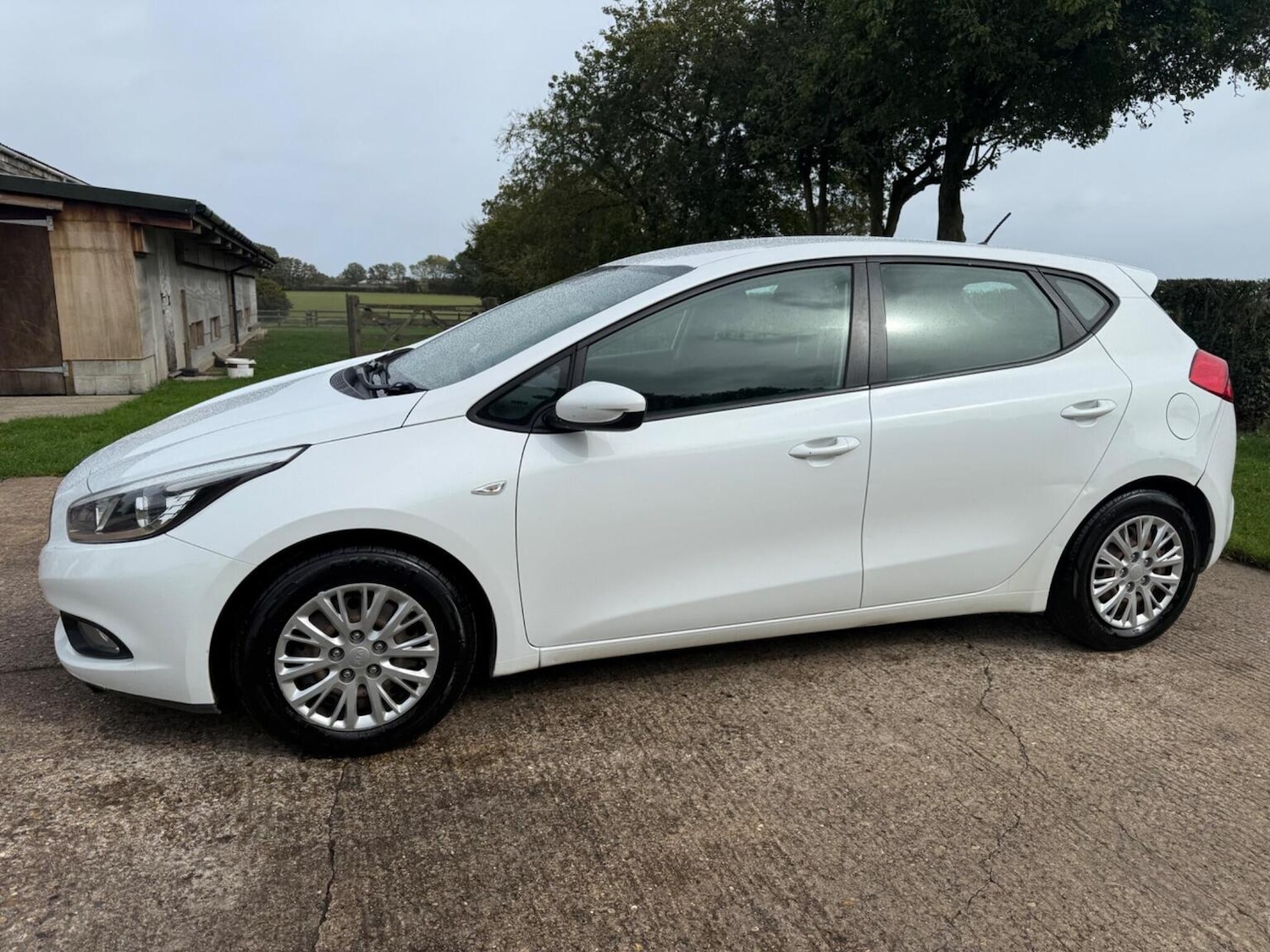 Used Kia Ceed 2015 for sale - 76177069: Photo 14