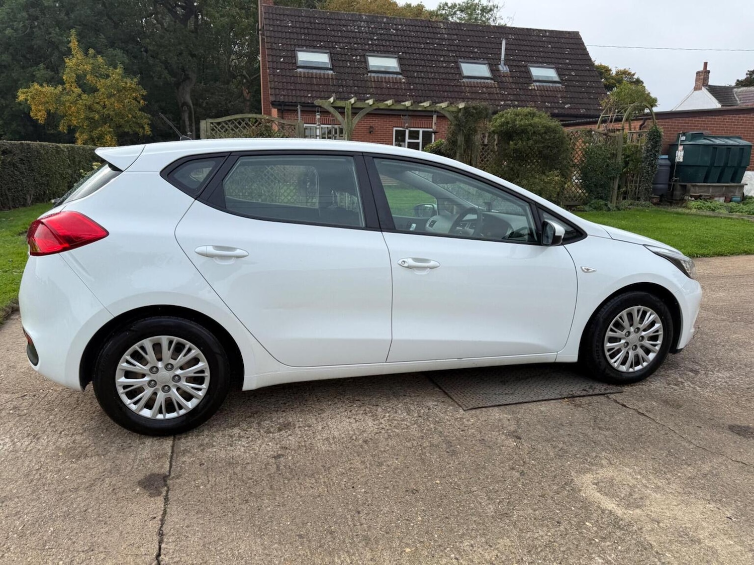 Used Kia Ceed 2015 for sale - 76177069: Photo 19