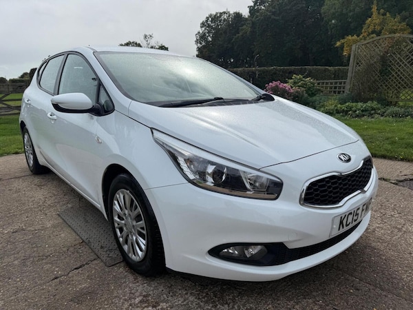 Used Kia Ceed 2015 for sale - 76177069: Photo 1