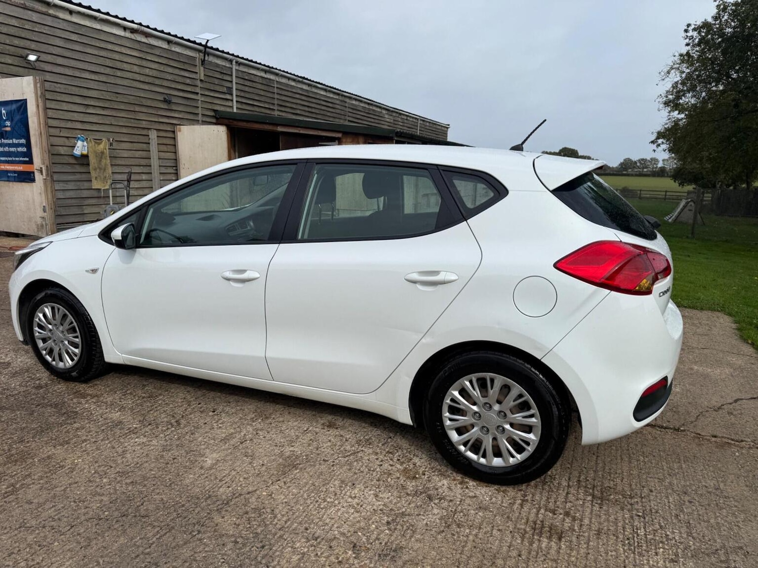 Used Kia Ceed 2015 for sale - 76177069: Photo 32