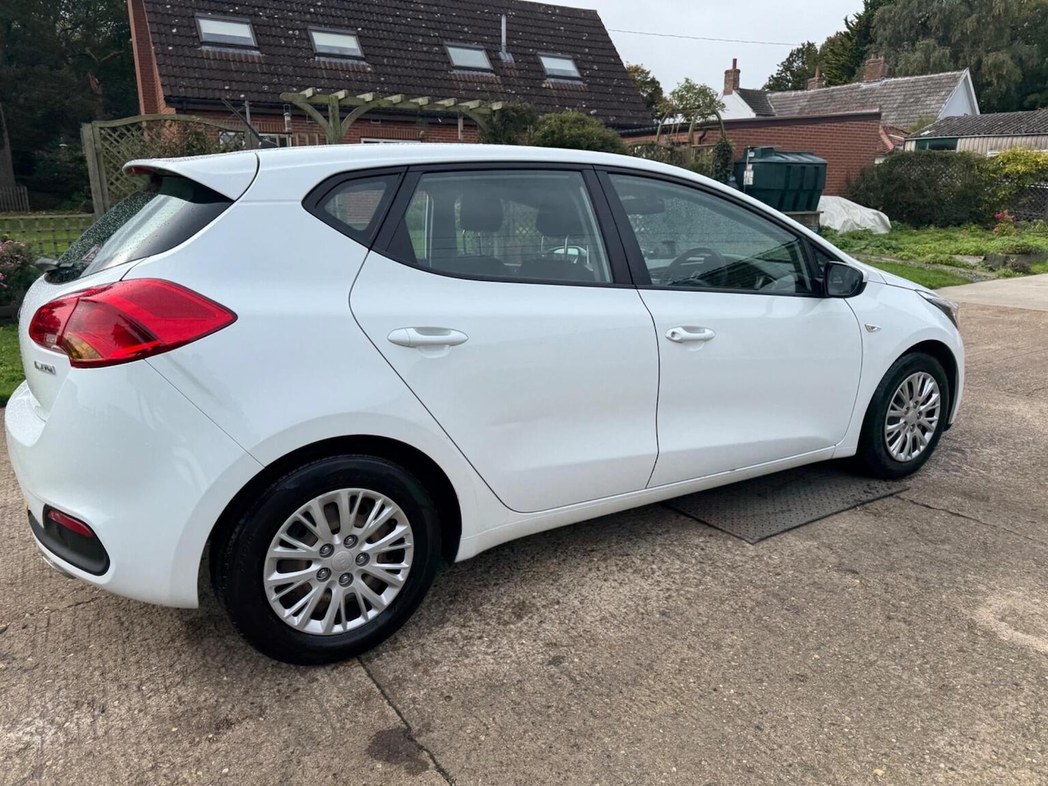 Used Kia Ceed 2015 for sale - 76177069: Photo 33