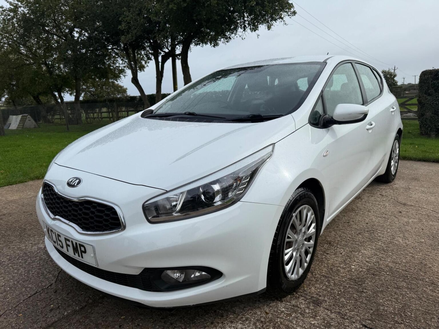 Used Kia Ceed 2015 for sale - 76177069: Photo 9